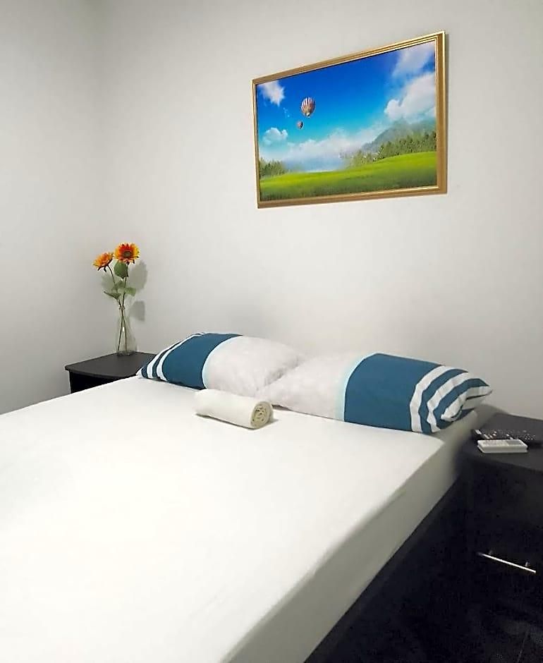 Beijing Hotel 3*